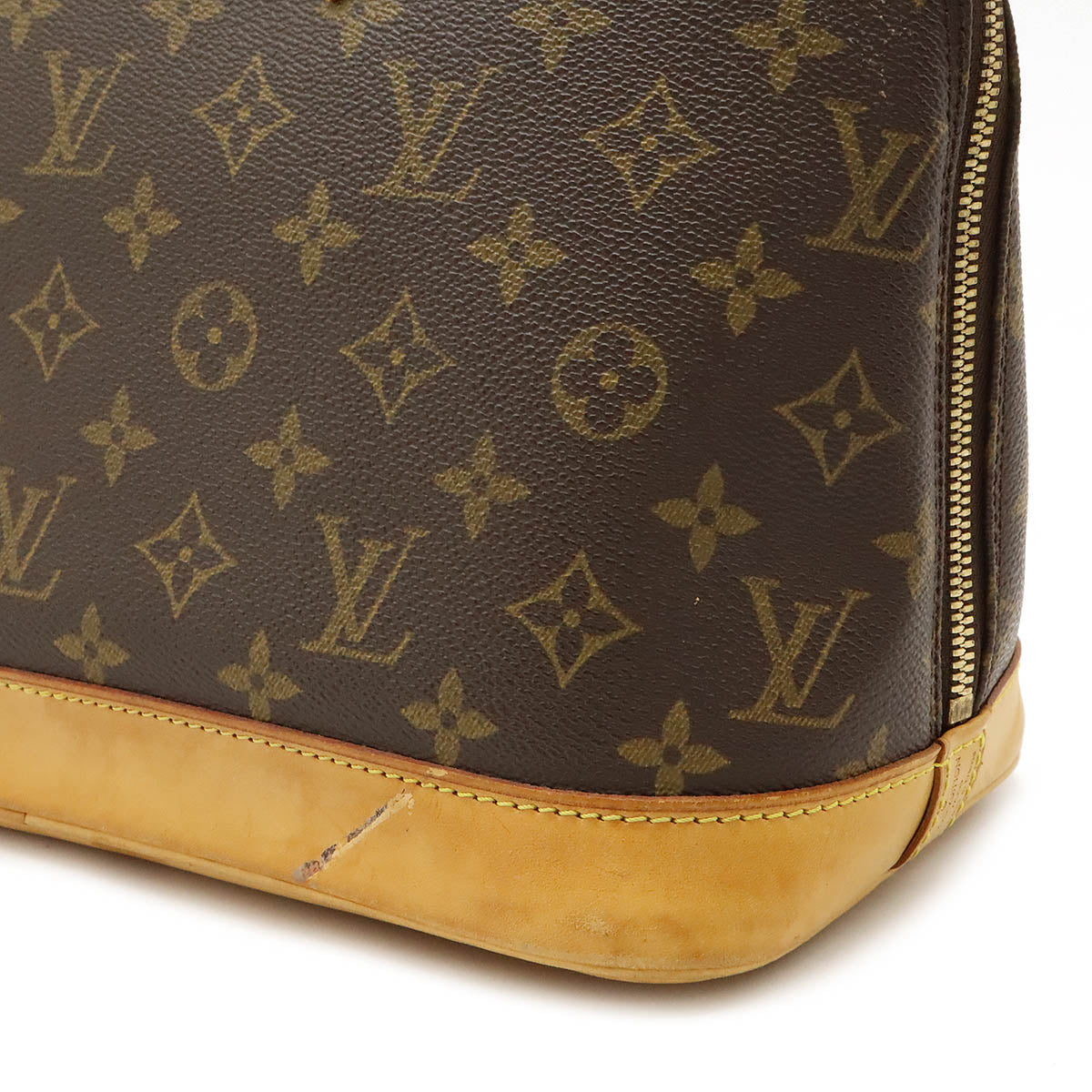 Louis Vuitton Monogram Alma Handbag M51130