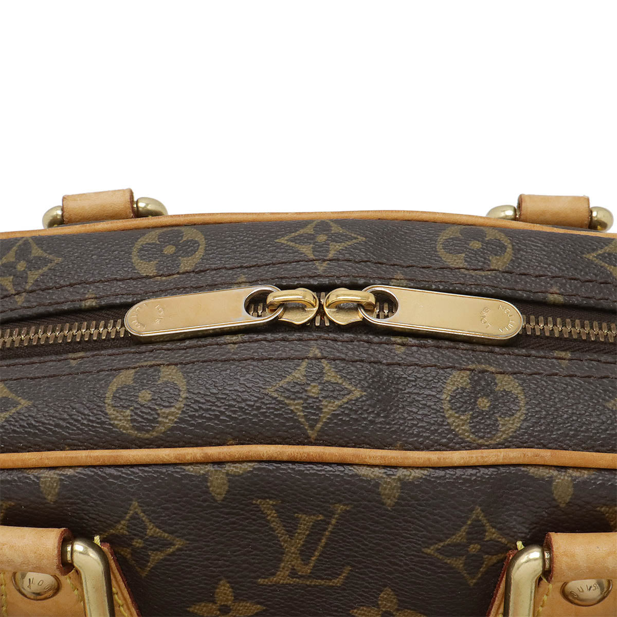 Louis Vuitton Monogram Manhattan PM Handbag M40026