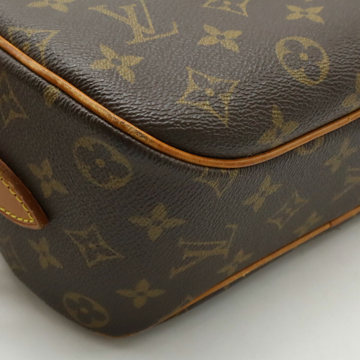 Louis Vuitton Monogram Blois Shoulder Bag M51221