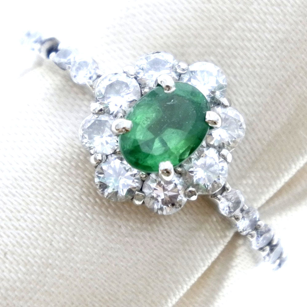 [LuxUness]  11 Size Ring in PT950 Platinum with Emerald and Diamond, 0.34/D0.57 for Women, Pre-Owned, Excellent Condition Metal Ring in Good condition