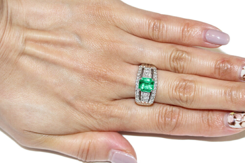 Pt900 Emerald Diamond Ring 1.59ct/0.60ct