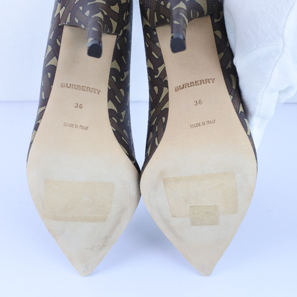 Burberry Monogram Pumps PVC Calf