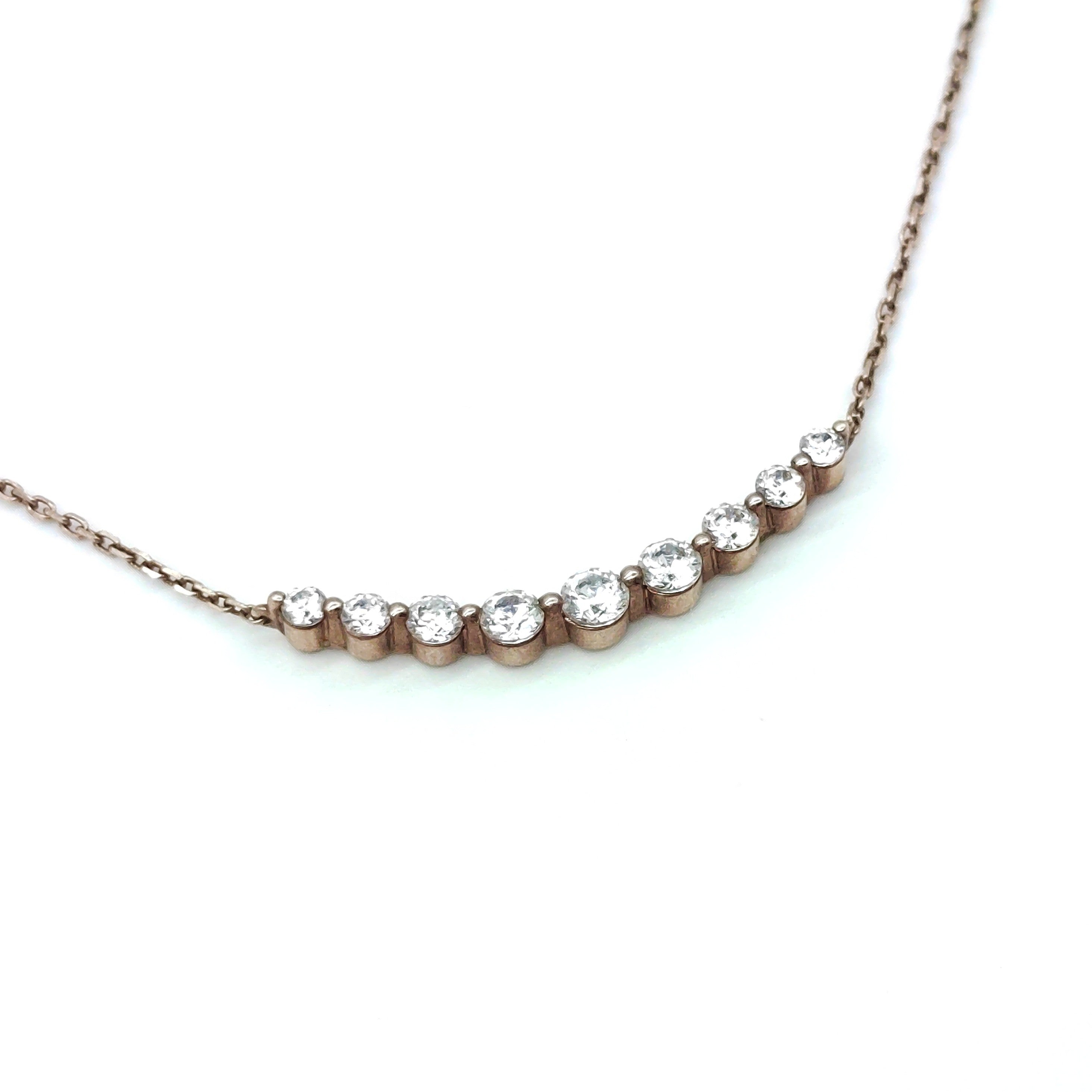 LuxUness  4℃. K10 Diamond Necklace in Alloy Gold-plated metal in Great Condition