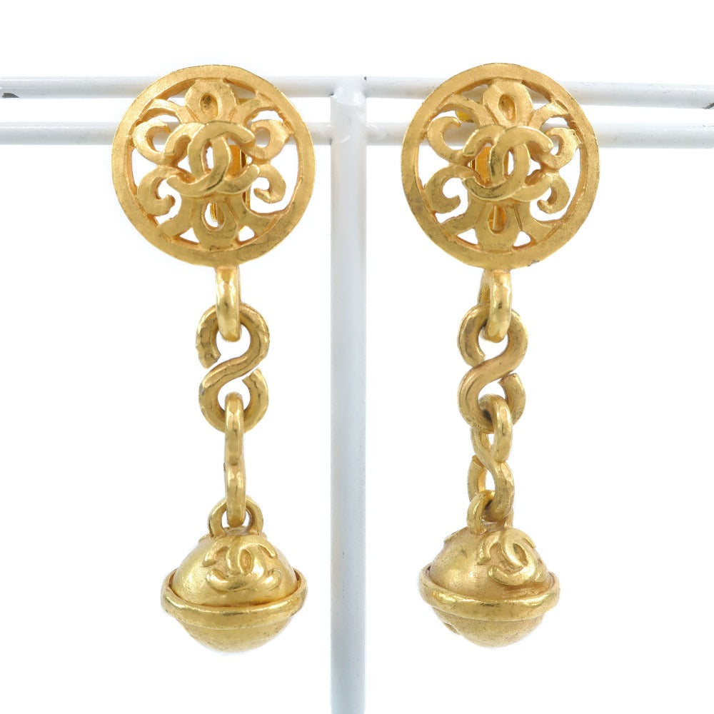 Chanel Gold Plated 95P Earrings