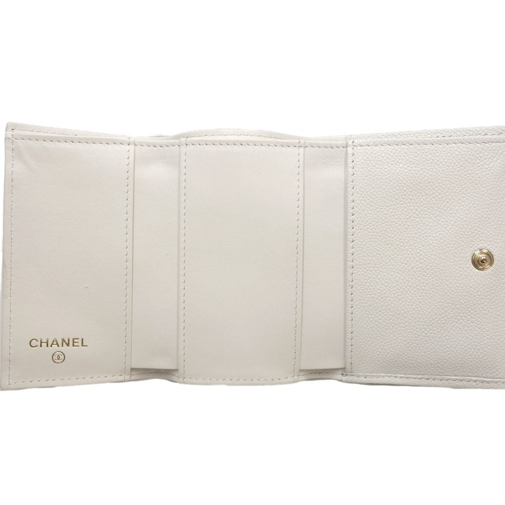 Chanel Classic Small Wallet Caviar Skin