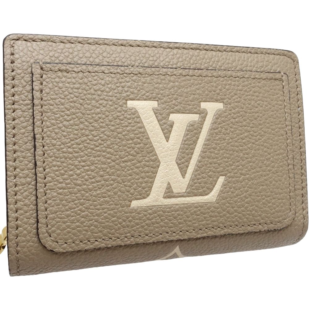 Louis Vuitton Leather Wallet M82370