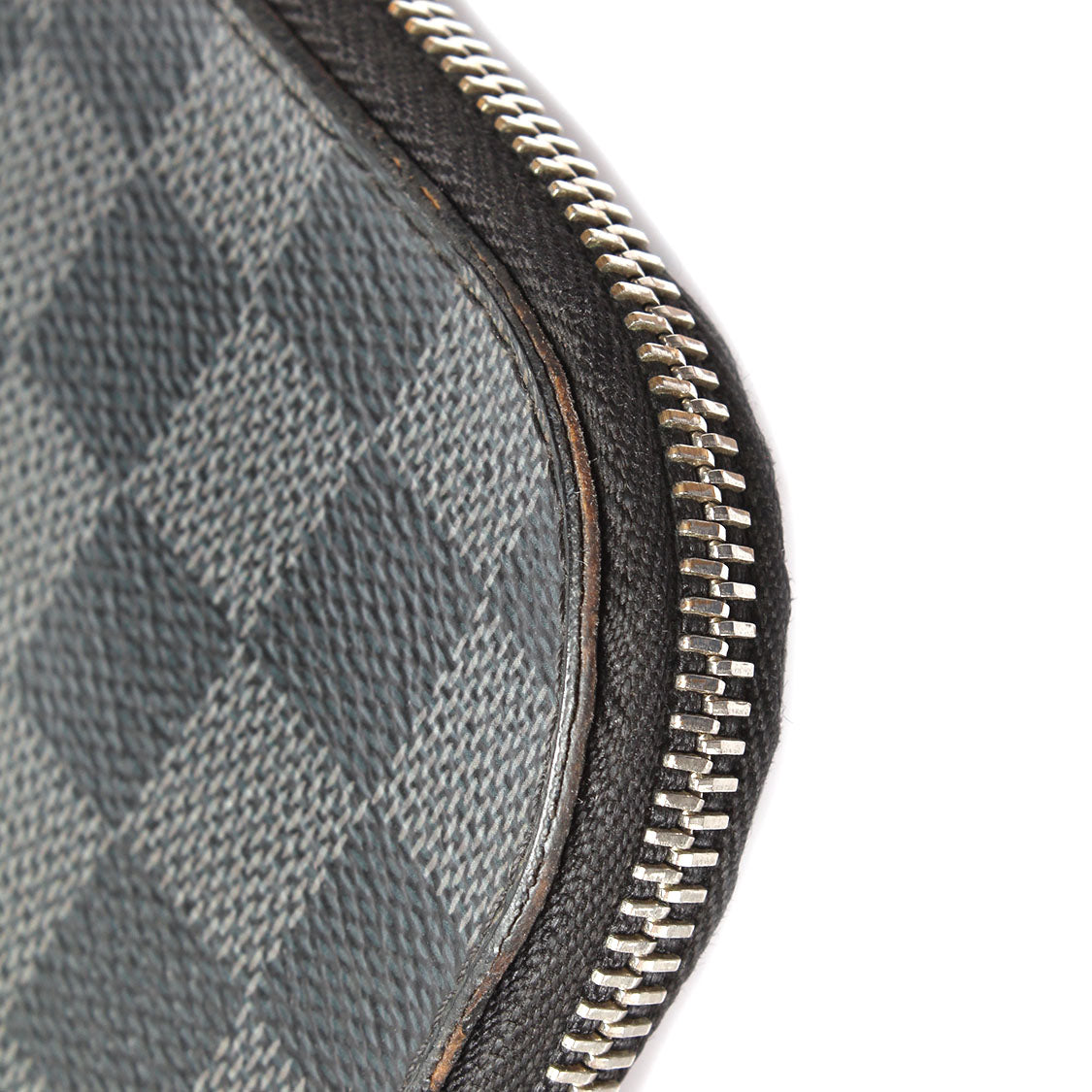 Damier Graphite Pochette Jour GM