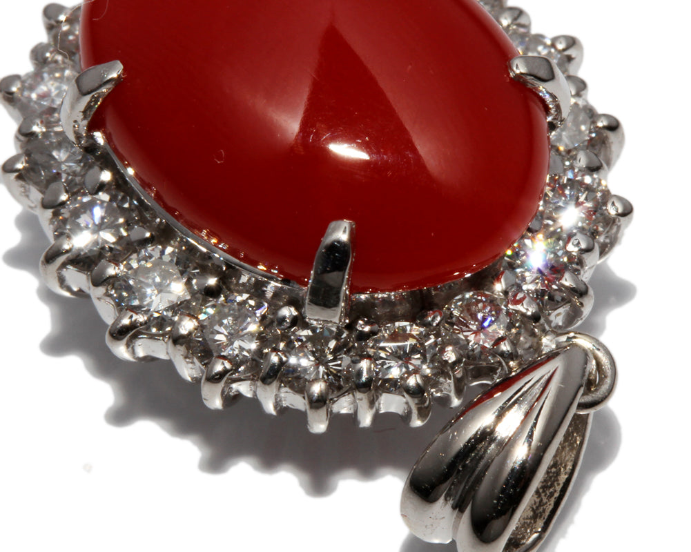 Pt900 Platinum Coral Pendant Top with Diamond in Great Condition