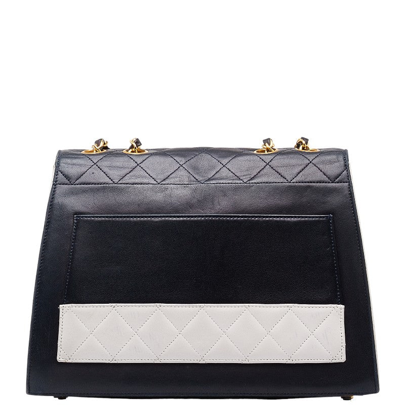 Chanel Two-Tone Leather Chain Shoulder Bag in Good Condition