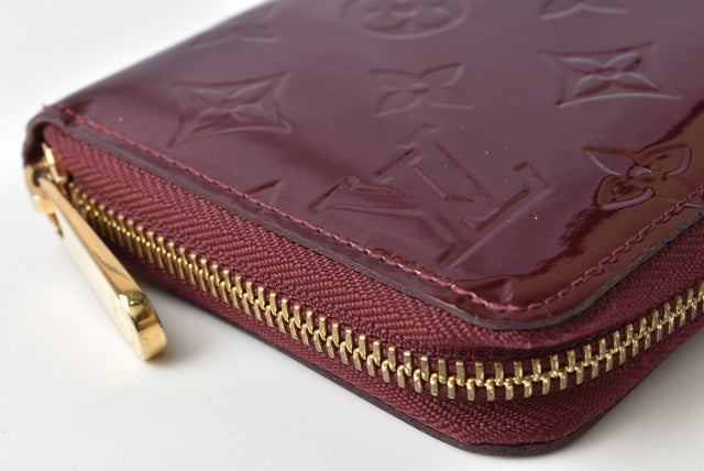 Louis Vuitton Vernis Leather Zippy Wallet M91536