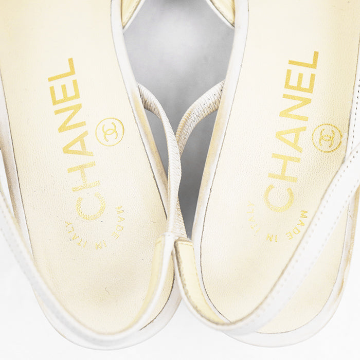 Chanel Leather Pumps – LuxUness