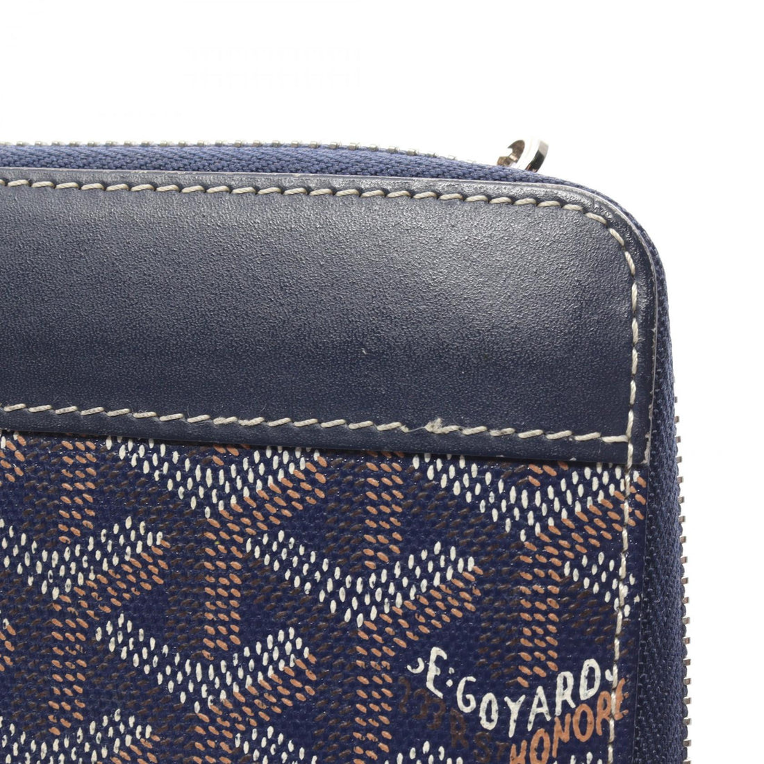 Goyard Matignon GM Canvas Long Wallet in Very Good Condition