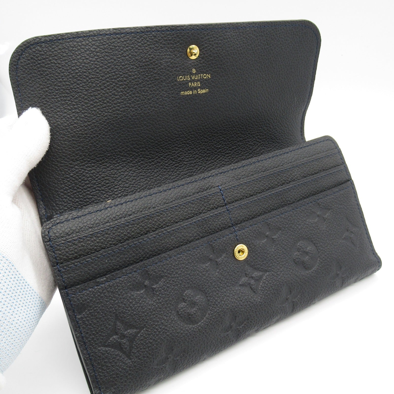 Louis Vuitton Trifold Long Wallet M60586