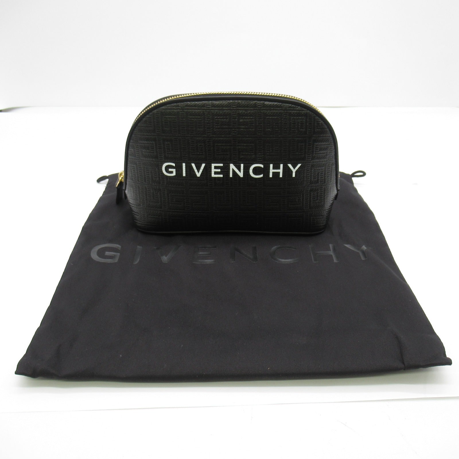 Givenchy Leather Pouch BB60K5B1GT001