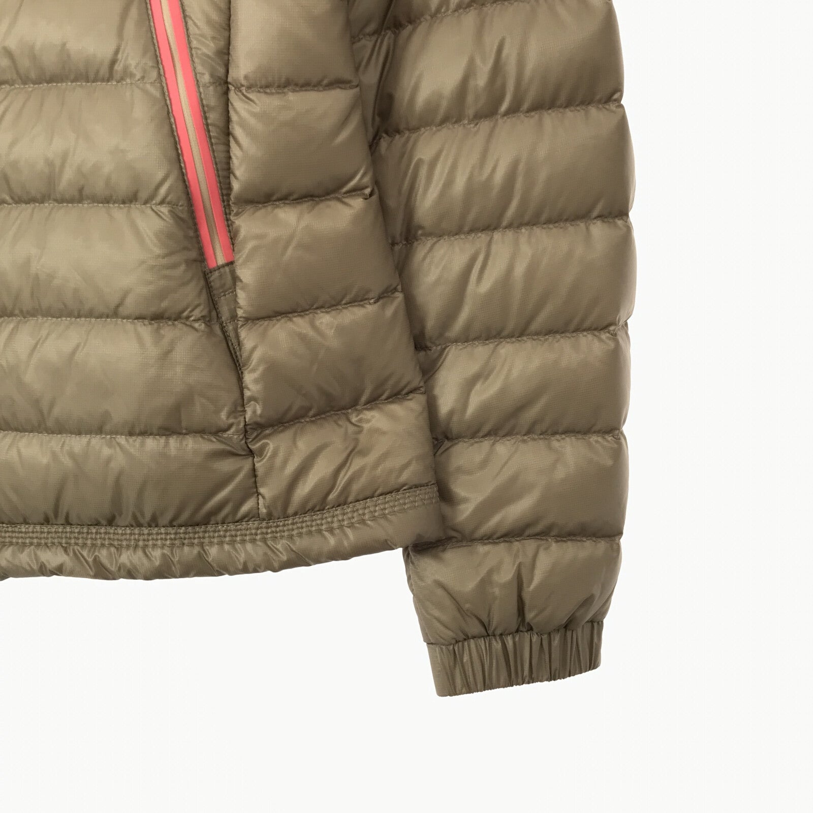 Moncler Waribi Down Jacket Beige Polyamide