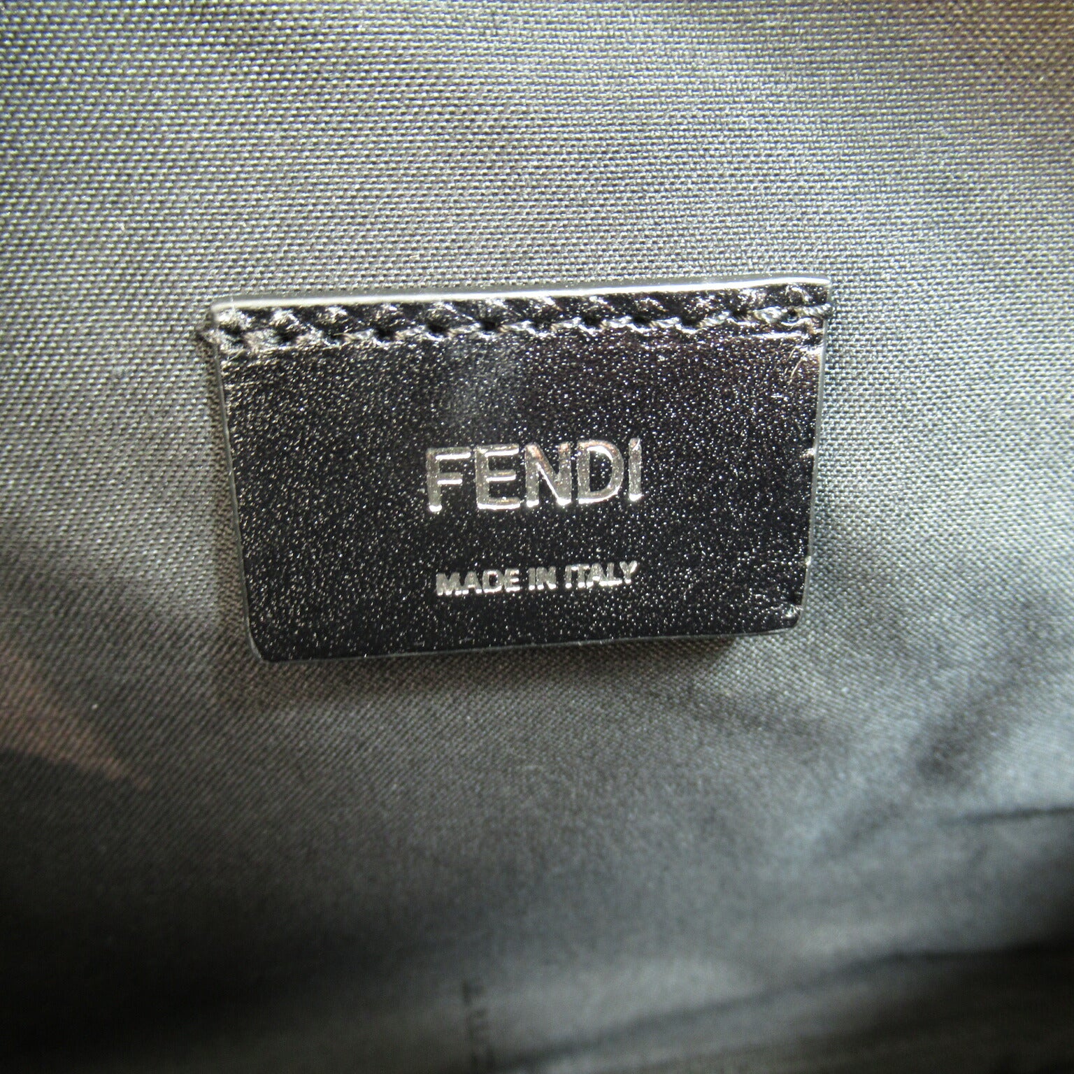 Fendi Leather Crossbody Shoulder Bag 7VA607APDOF0GXN