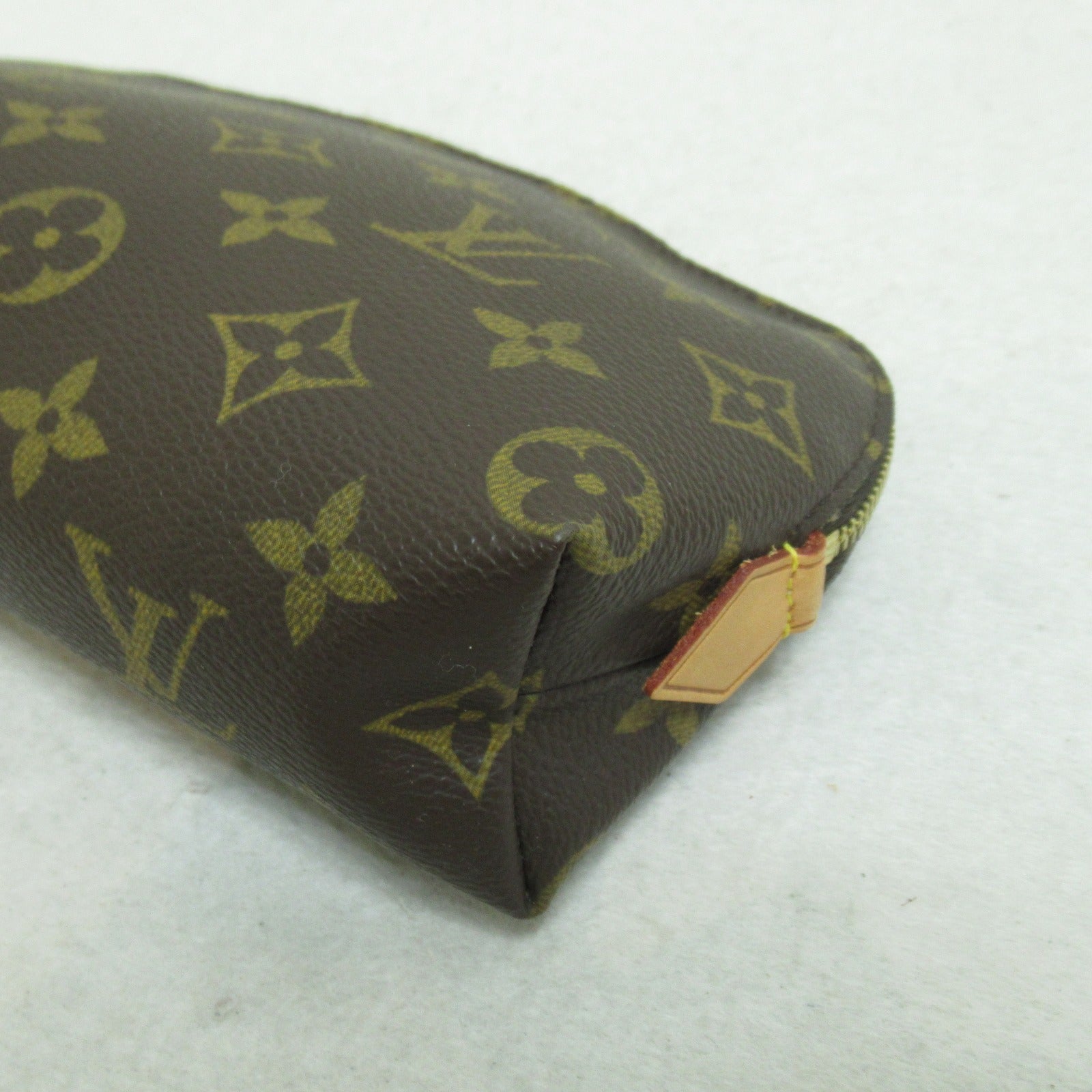 Louis Vuitton Cosmetic Pouch PM  Canvas Vanity Bag M47515 in Great Condition