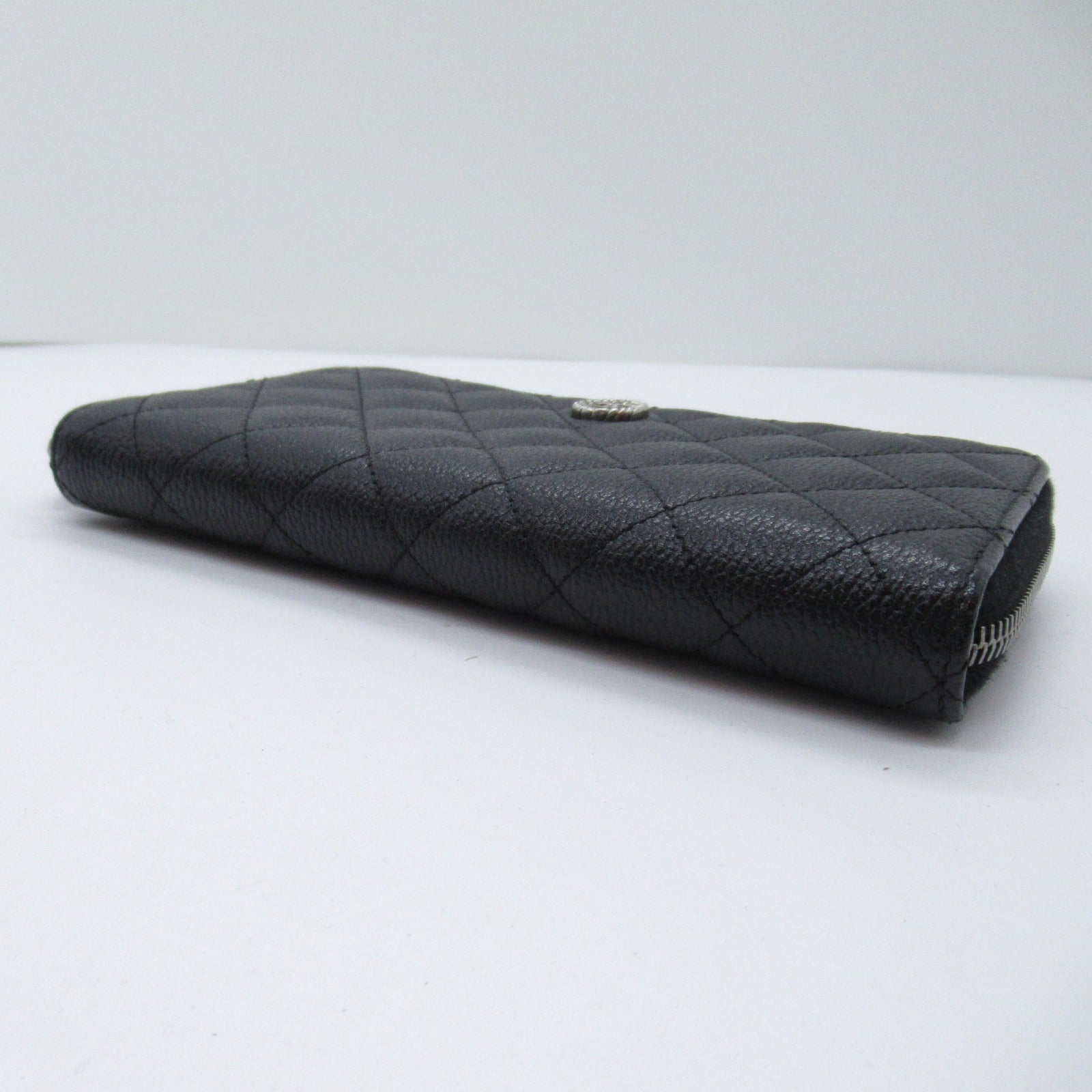 Chanel Caviar Skin Round Wallet Black