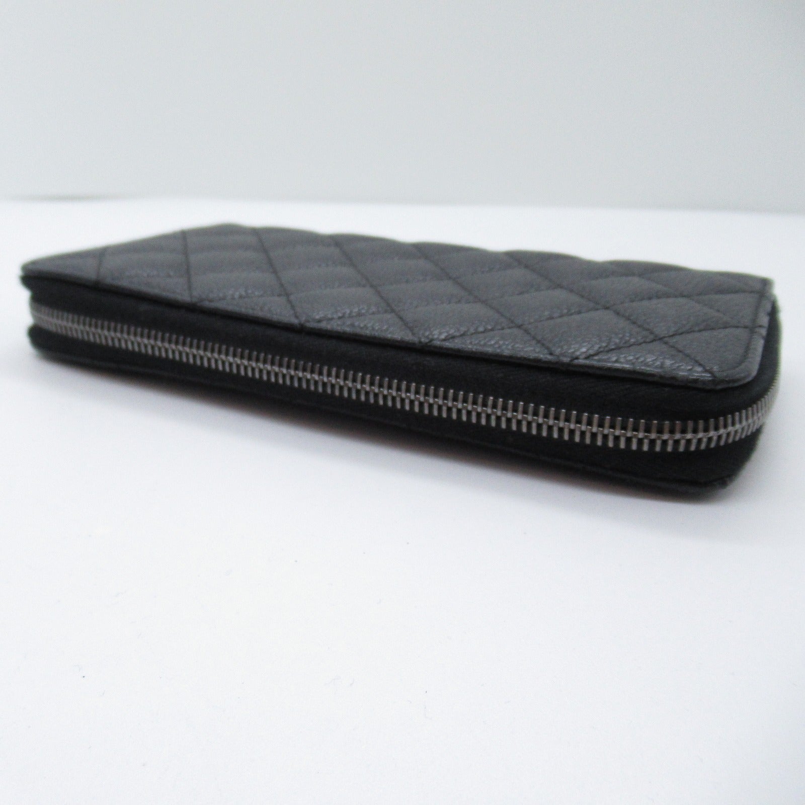 Chanel Caviar Skin Round Wallet Black