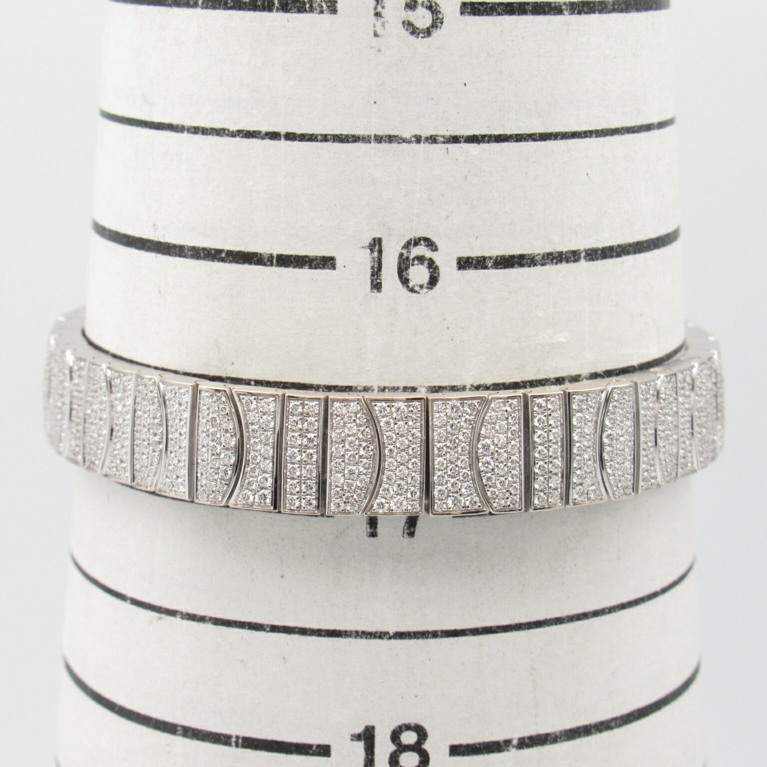 Cartier Mini Baignoire Diamond Bezel Watch HPI00327