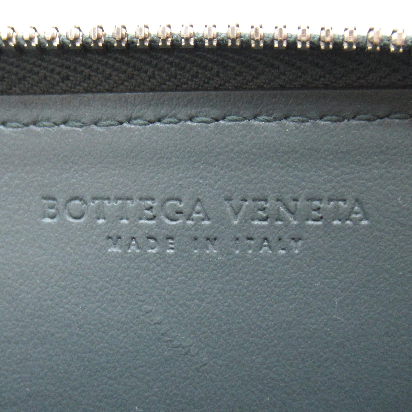 Bottega Veneta Intrecciato Leather Zip Coin Purse Leather Coin Case in Very Good Condition