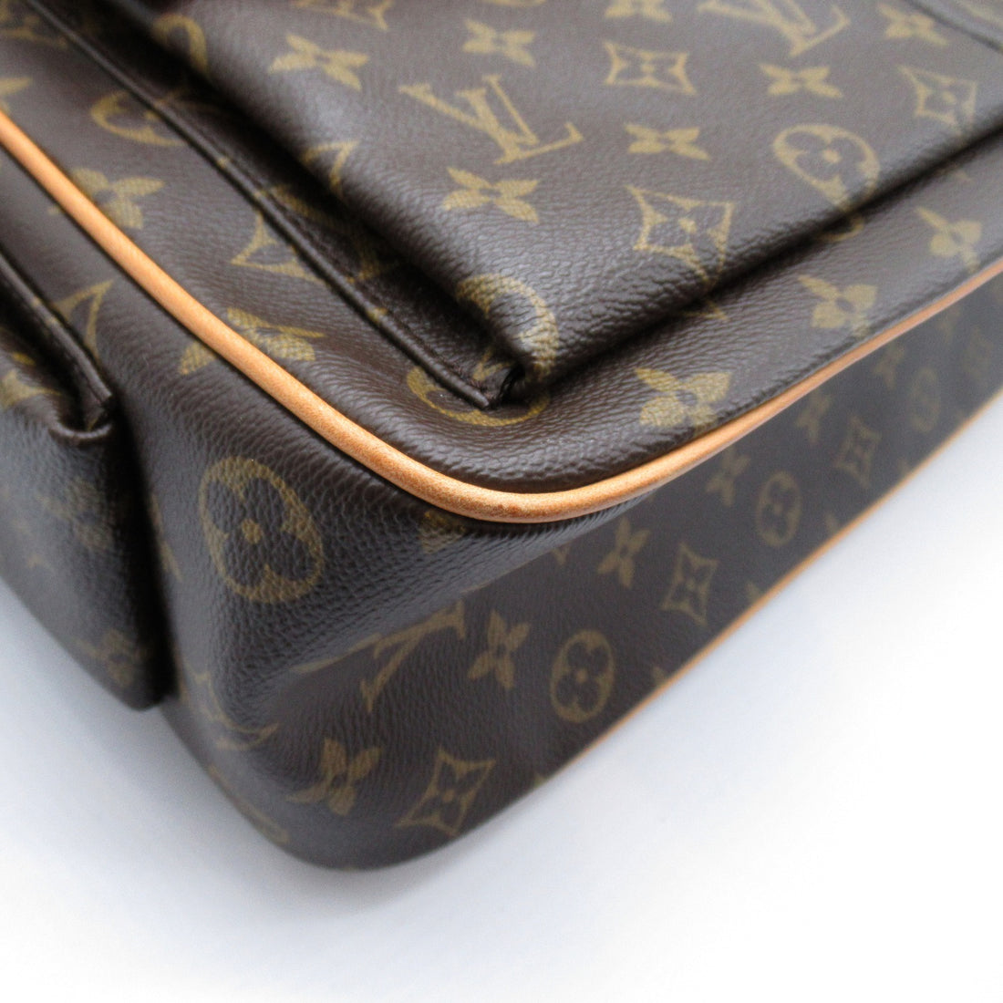 Louis Vuitton Monogram Shoulder Bag Brown M51162