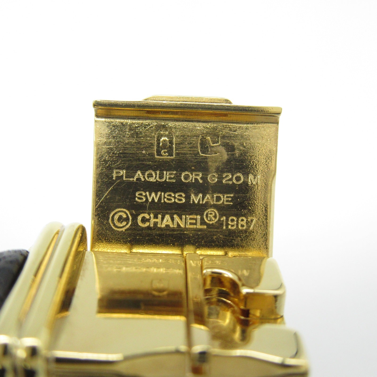 Chanel Premiere M Quartz Watch Gold Plated Leather H0001