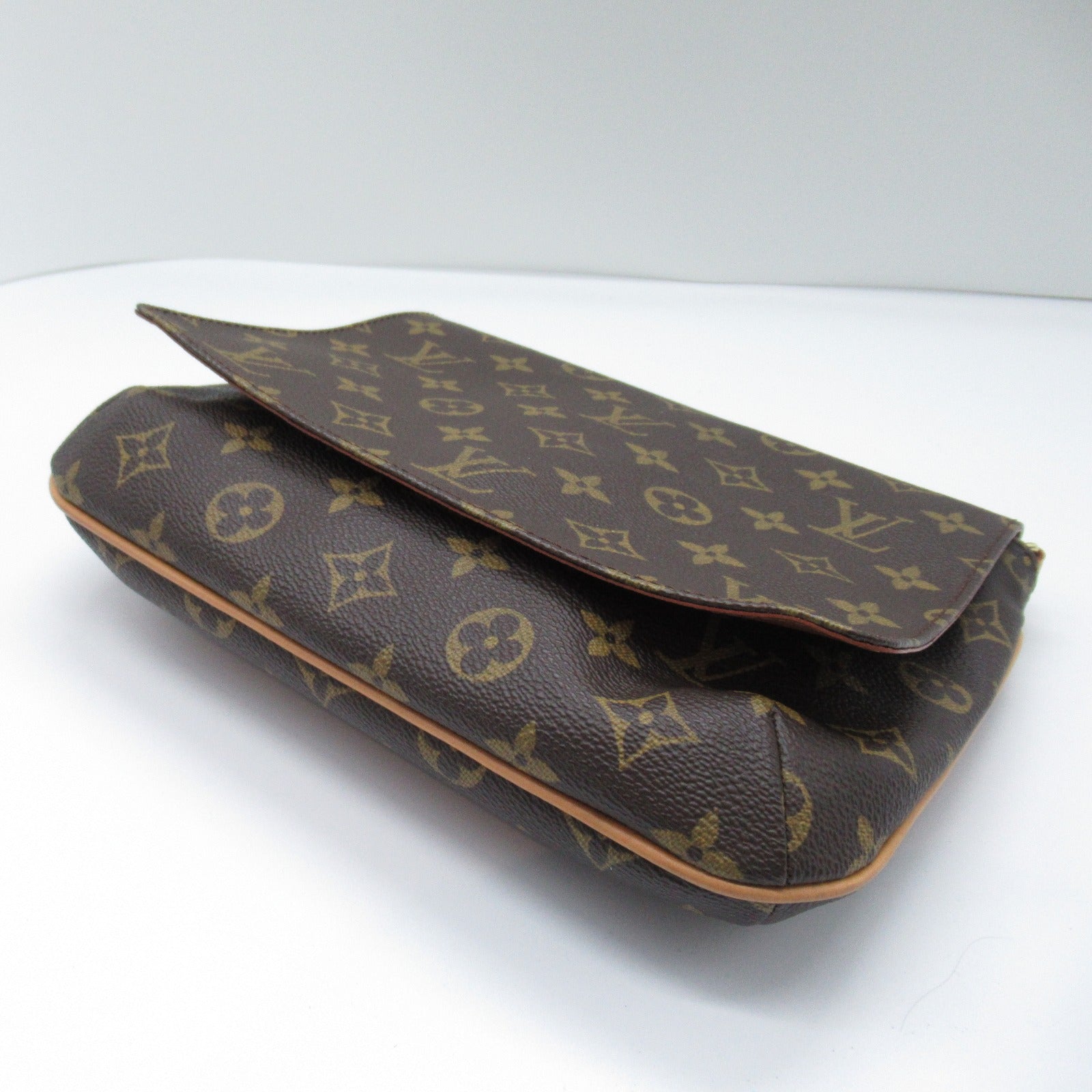 Louis Vuitton Monogram Musette Tango Shoulder Bag