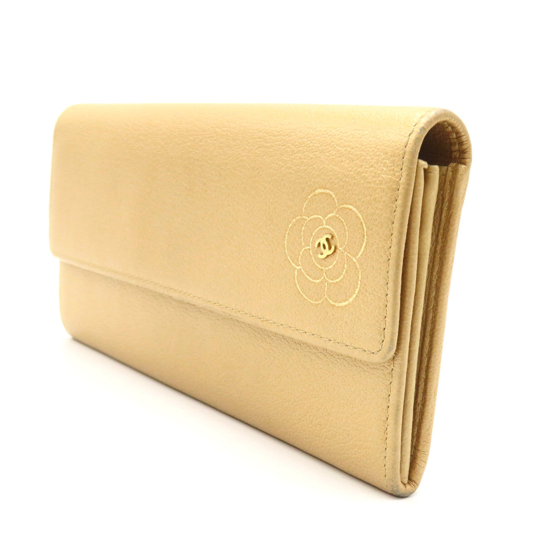 Chanel Camellia Flap Long Wallet Leather Long Wallet in Very Good Condition