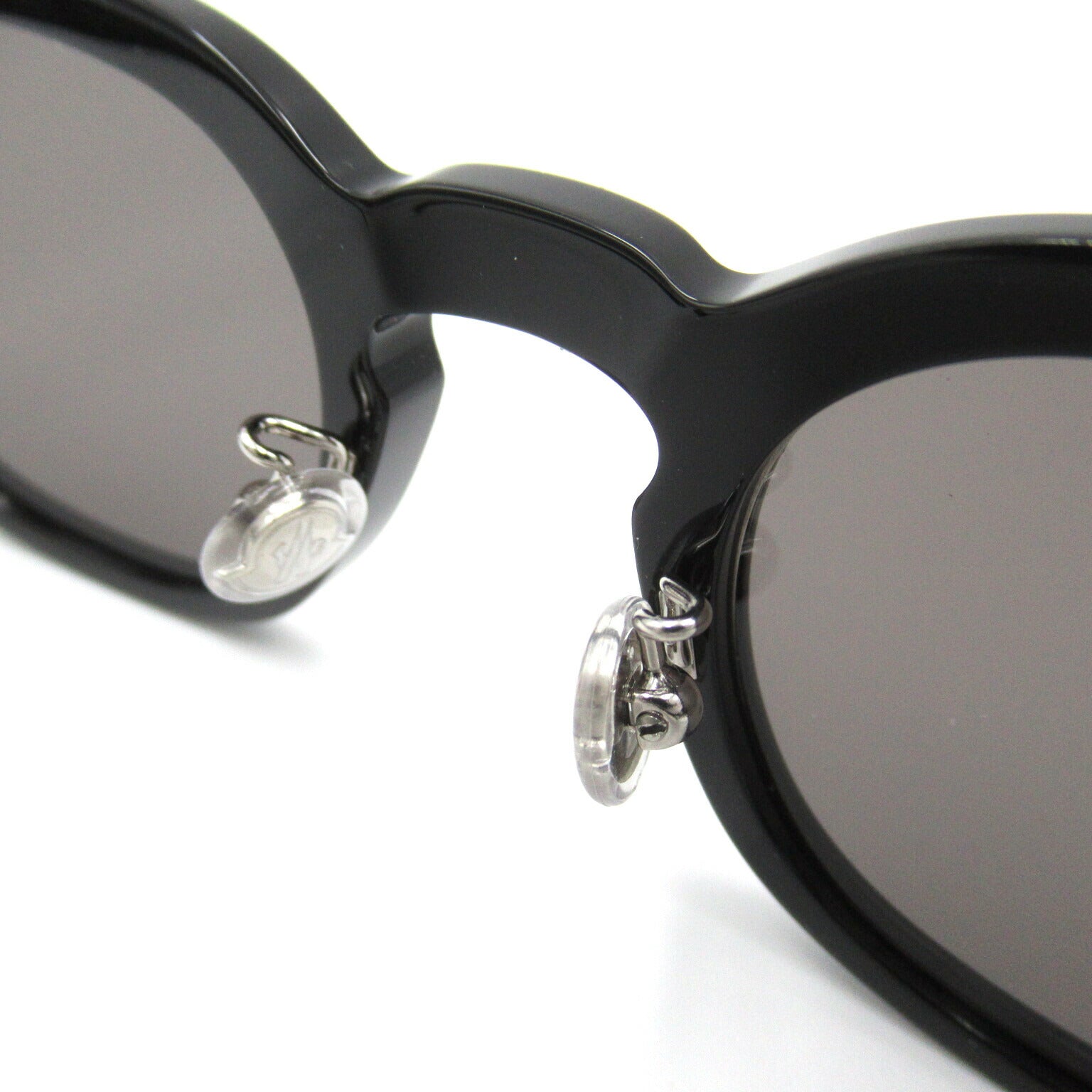 Moncler Plastic Sunglasses Black/White