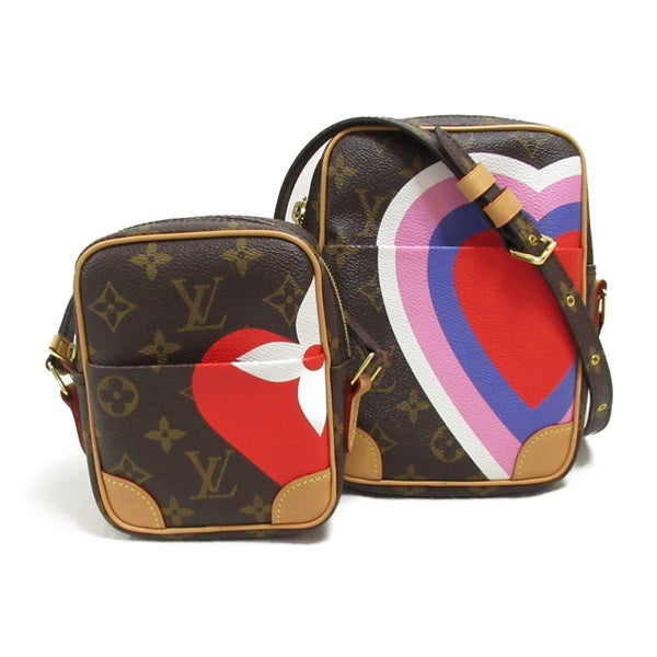 Louis Vuitton Monogram Game On Paname Shoulder Bag Canvas Crossbody Bag M57450 in Excellent condition