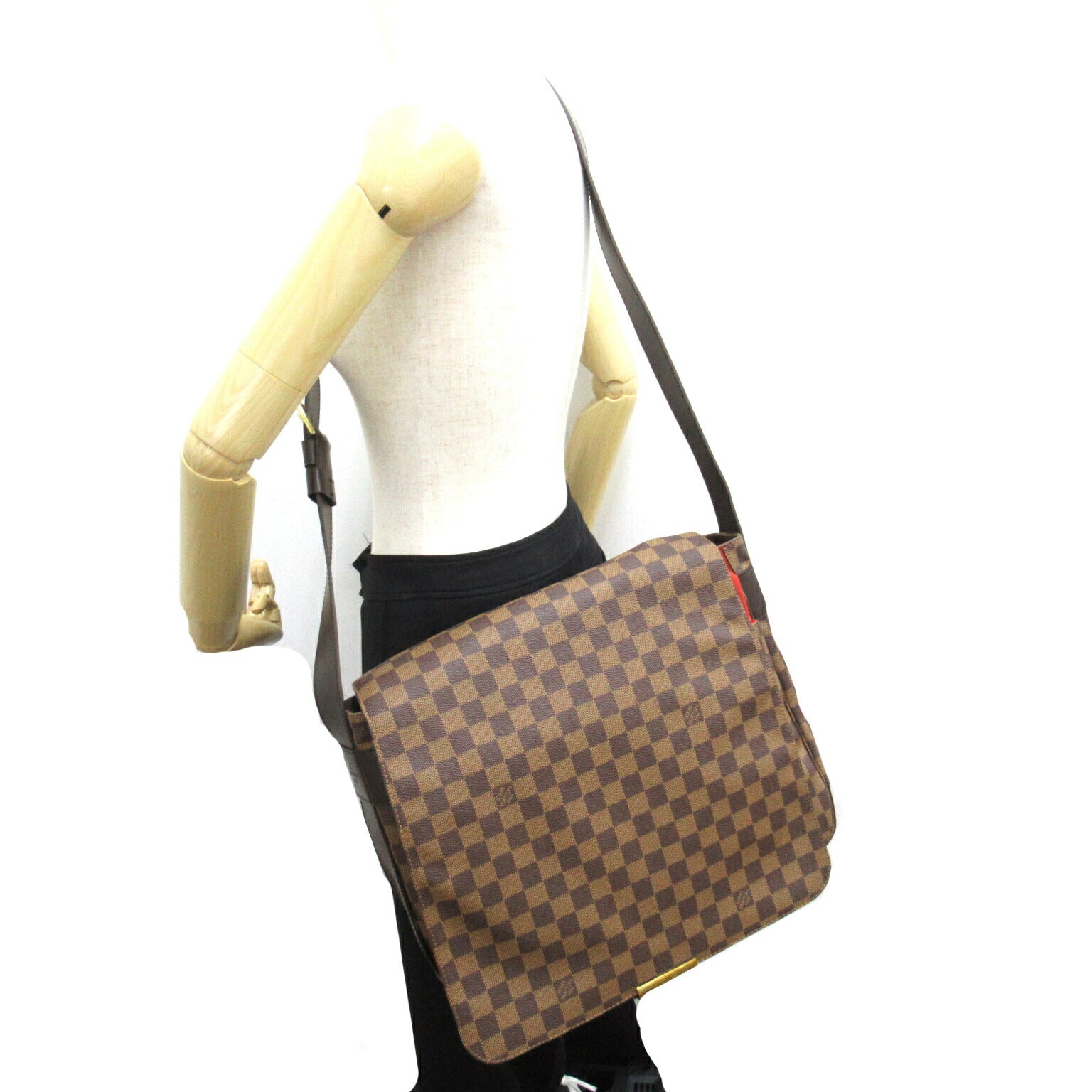 Louis Vuitton Bastille Messenger Bag Damier Brown