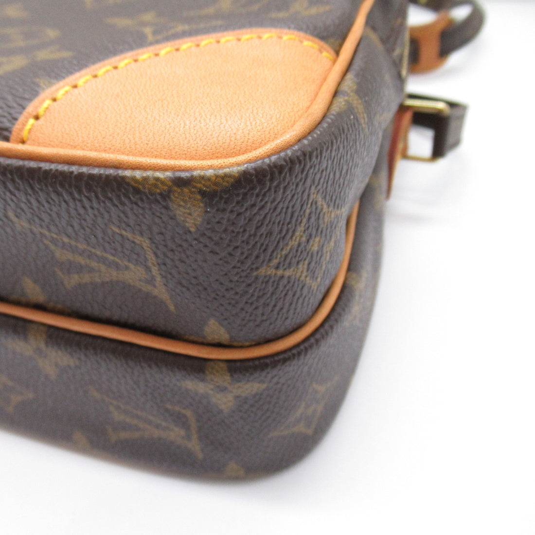 Louis Vuitton Amazon Shoulder Bag Monogram M45236