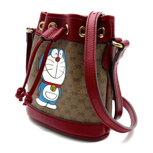 Gucci X Doraemon Bucket Bag  Leather Crossbody Bag 648000 in Good condition