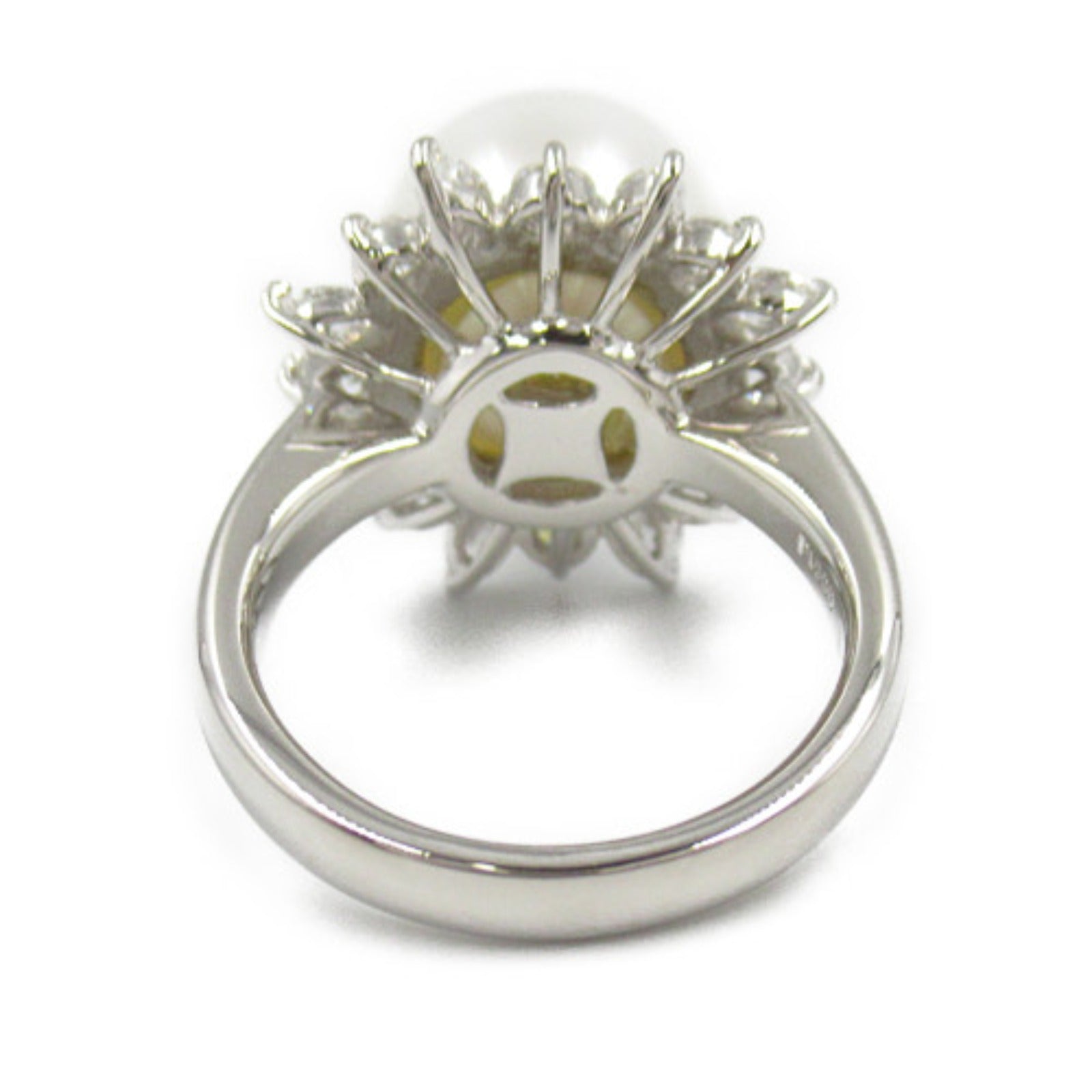 Platinum Diamond Pearl Ring Jewelry