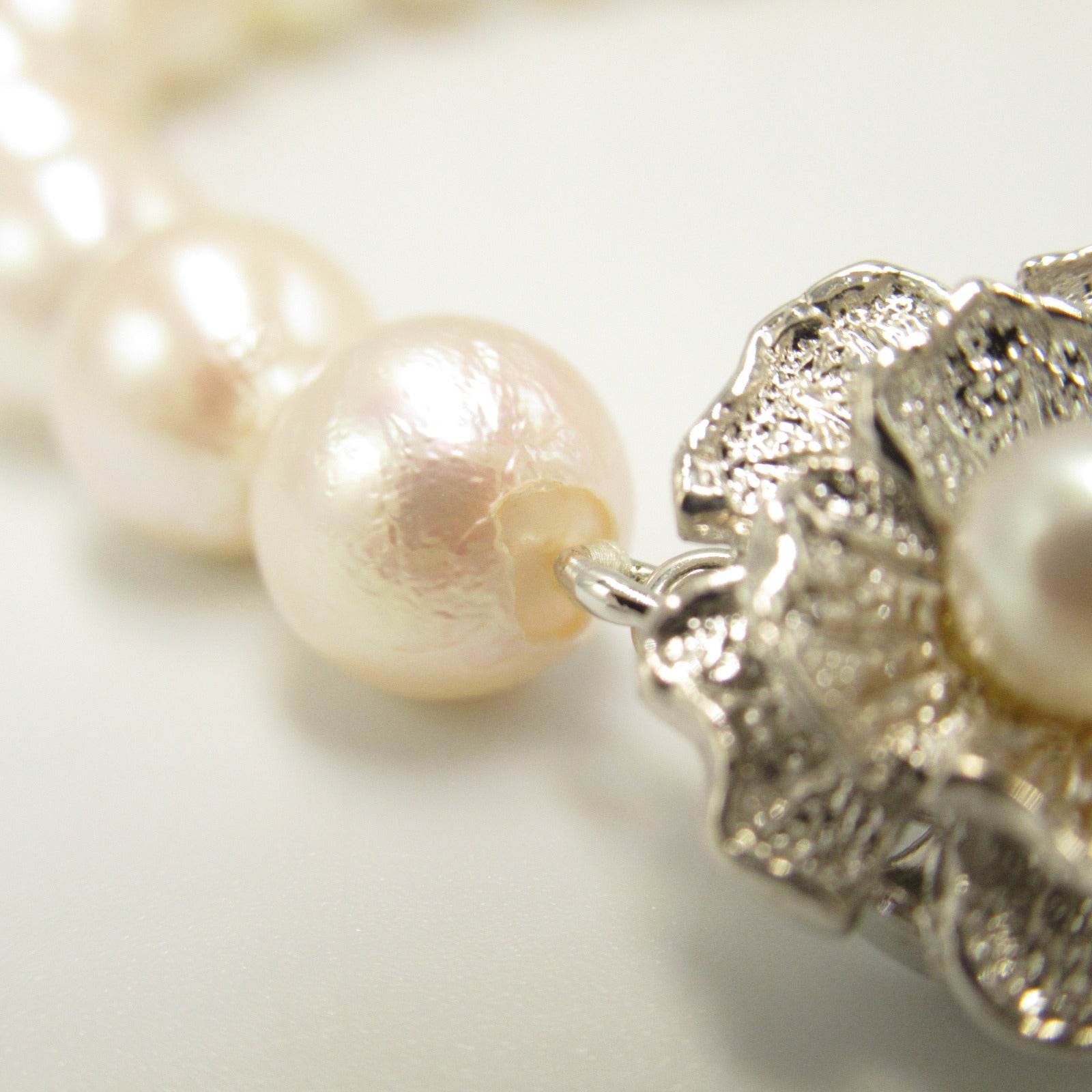 Jewelry Pearl Necklace SV White