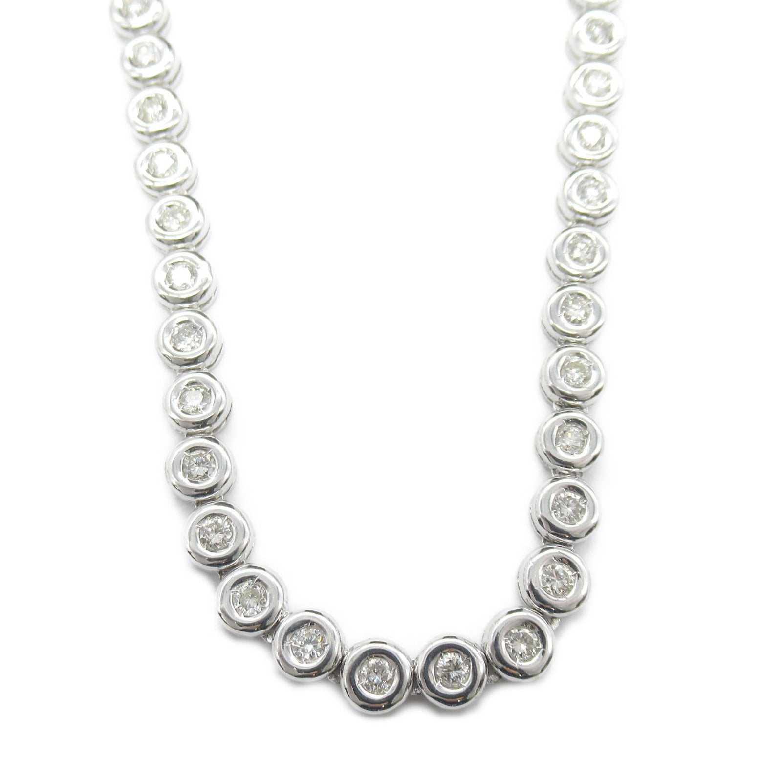 K18WG White Gold Diamond Necklace