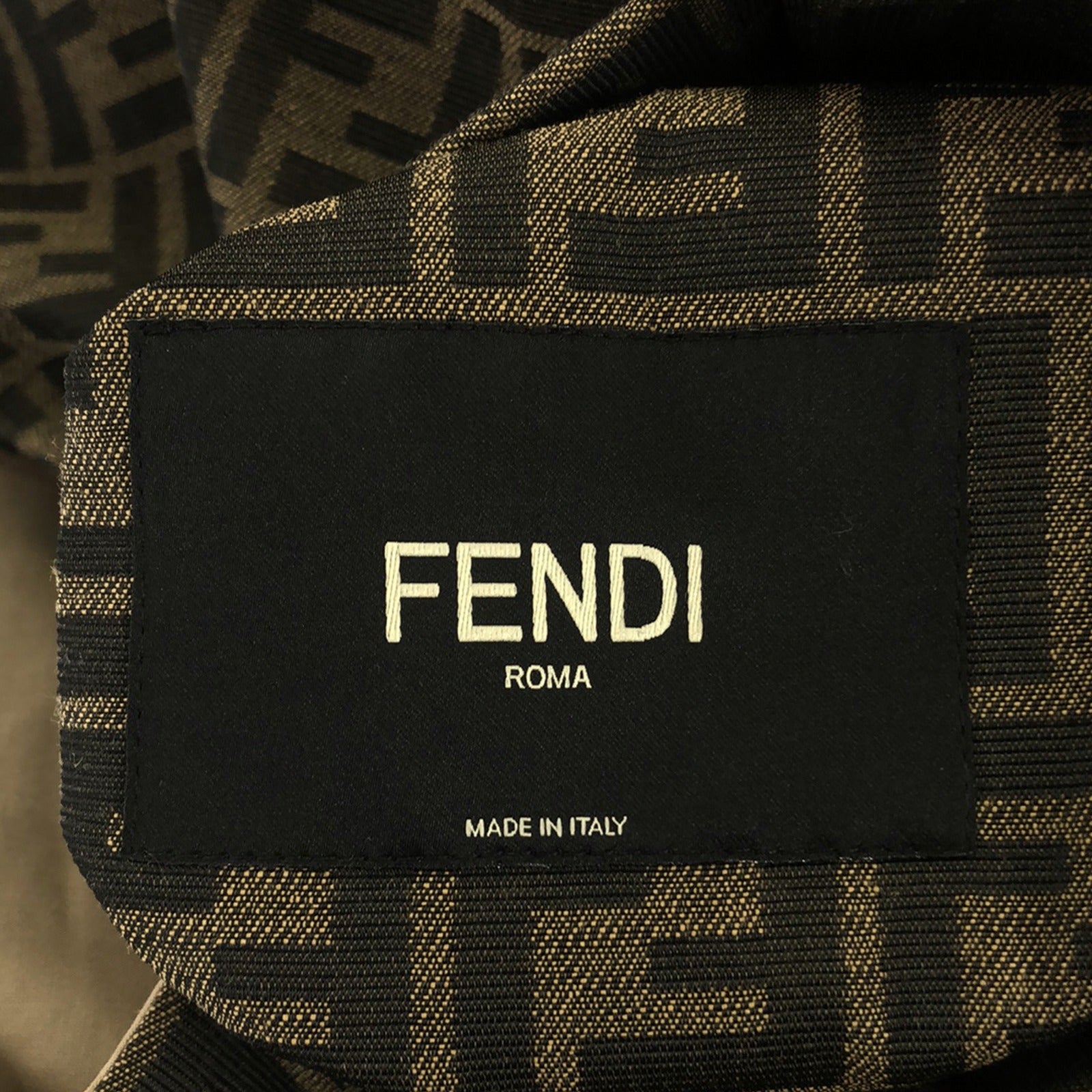 Fendi Cotton Coat Beige FF0741APNGF1M2L48