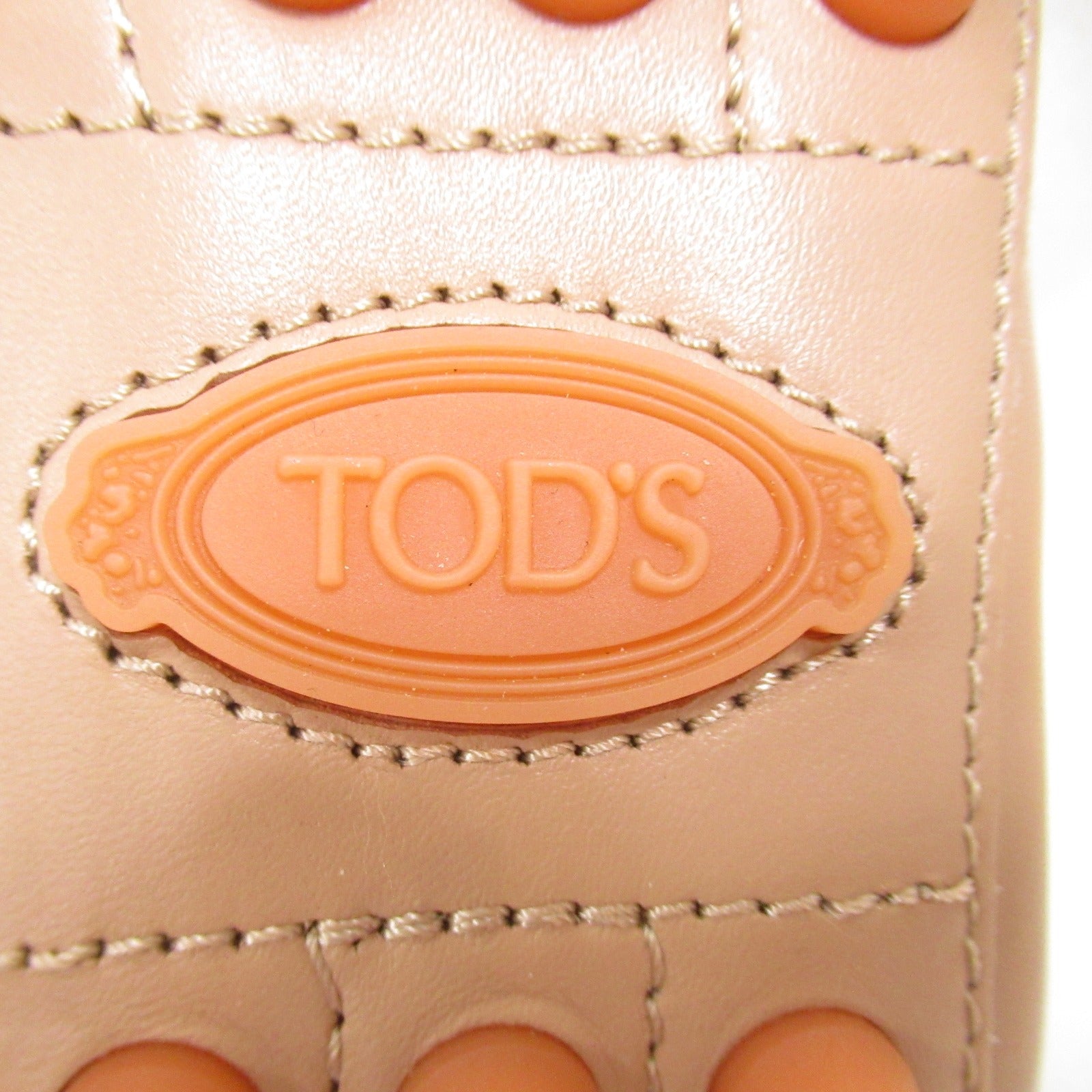 Tod's Leather Flat Casual Shoes Beige