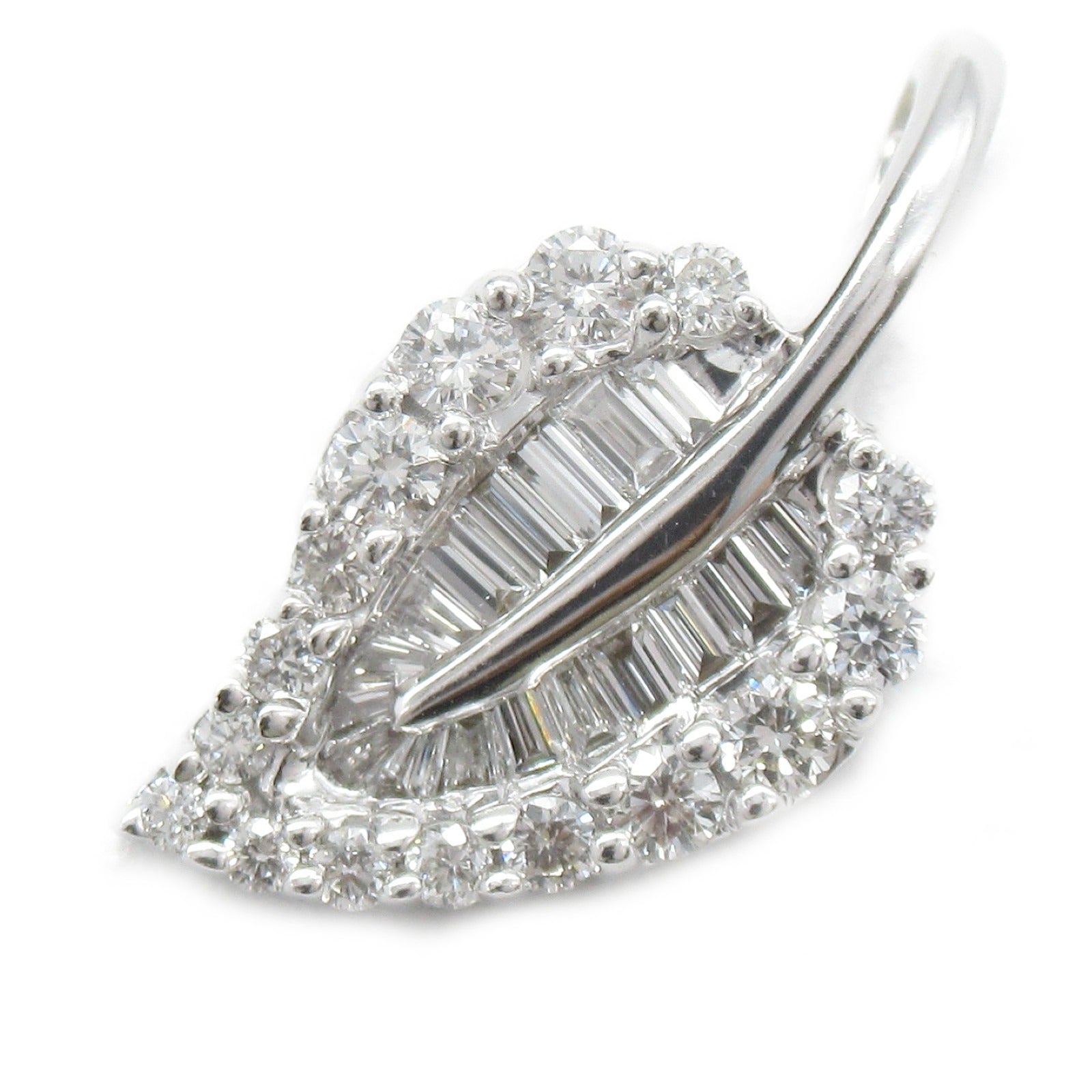 K18WG White Gold Diamond Pendant Jewelry