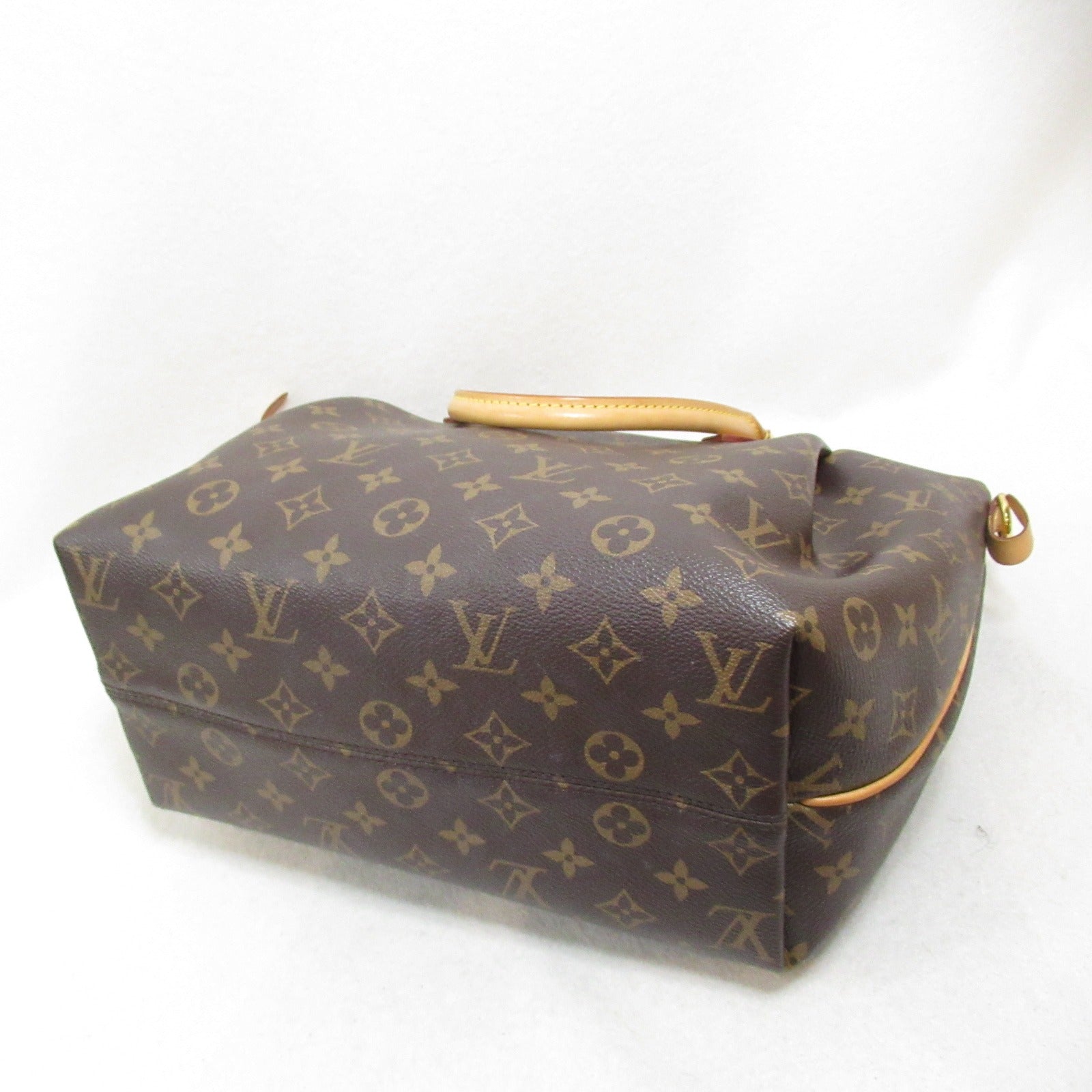 Louis Vuitton Turenne MM Shoulder Bag Brown