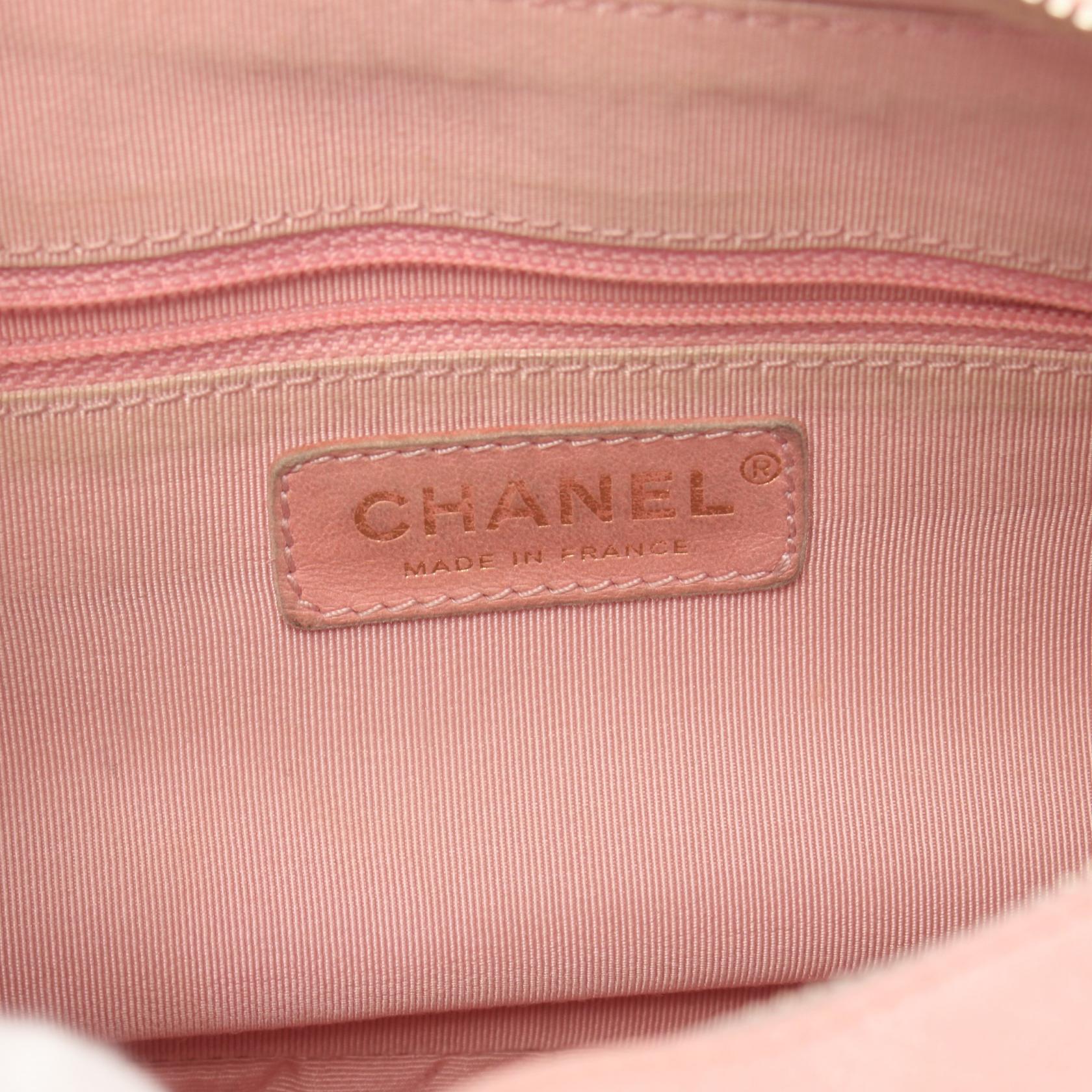 Chanel Matelasse Leather Shoulder Bag Pink