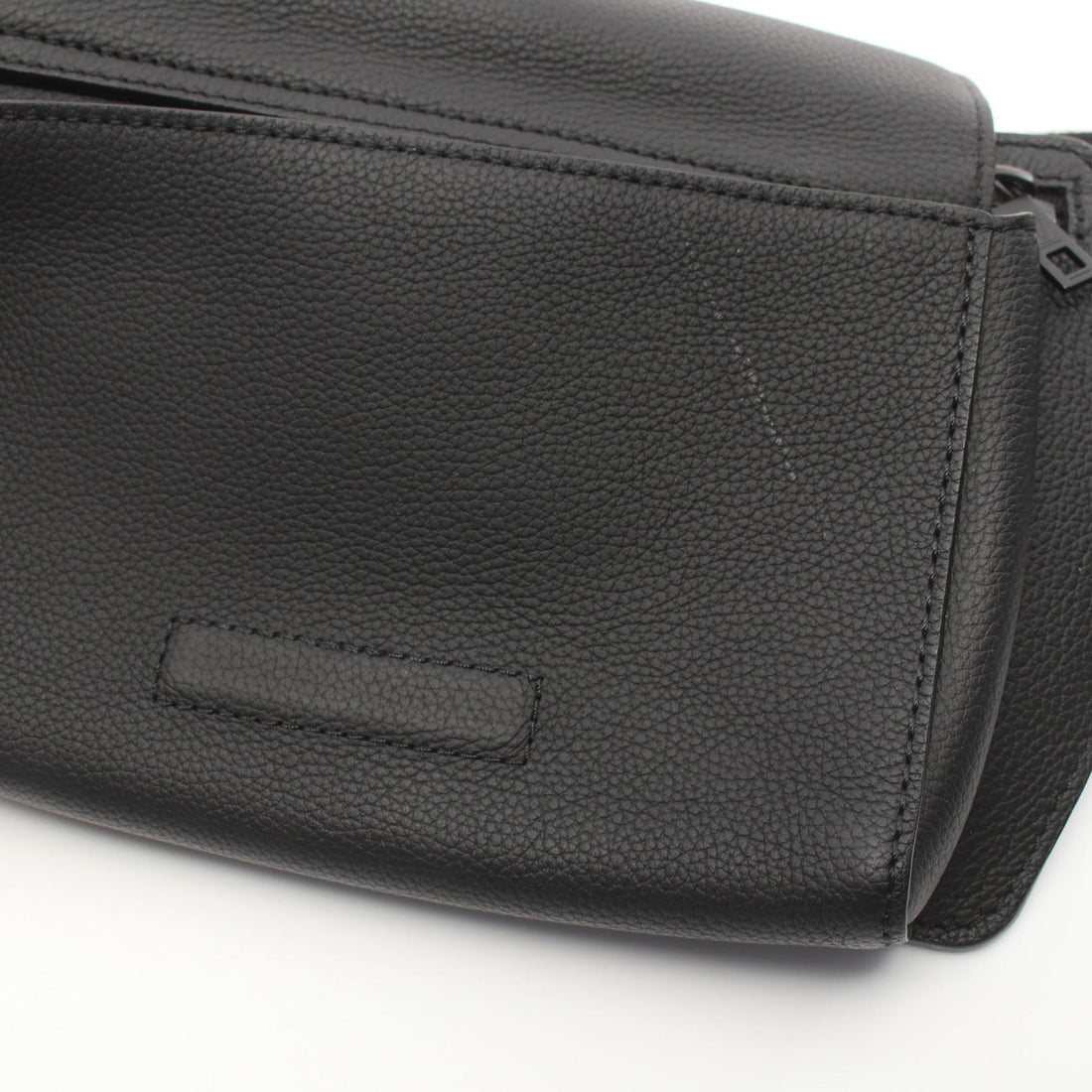 Louis Vuitton Grain Leather Waist Bag Black M57081