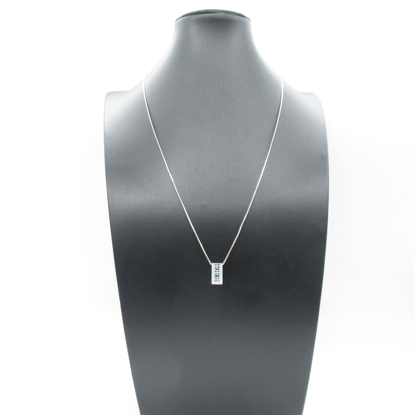 K18WG White Gold Diamond Necklace