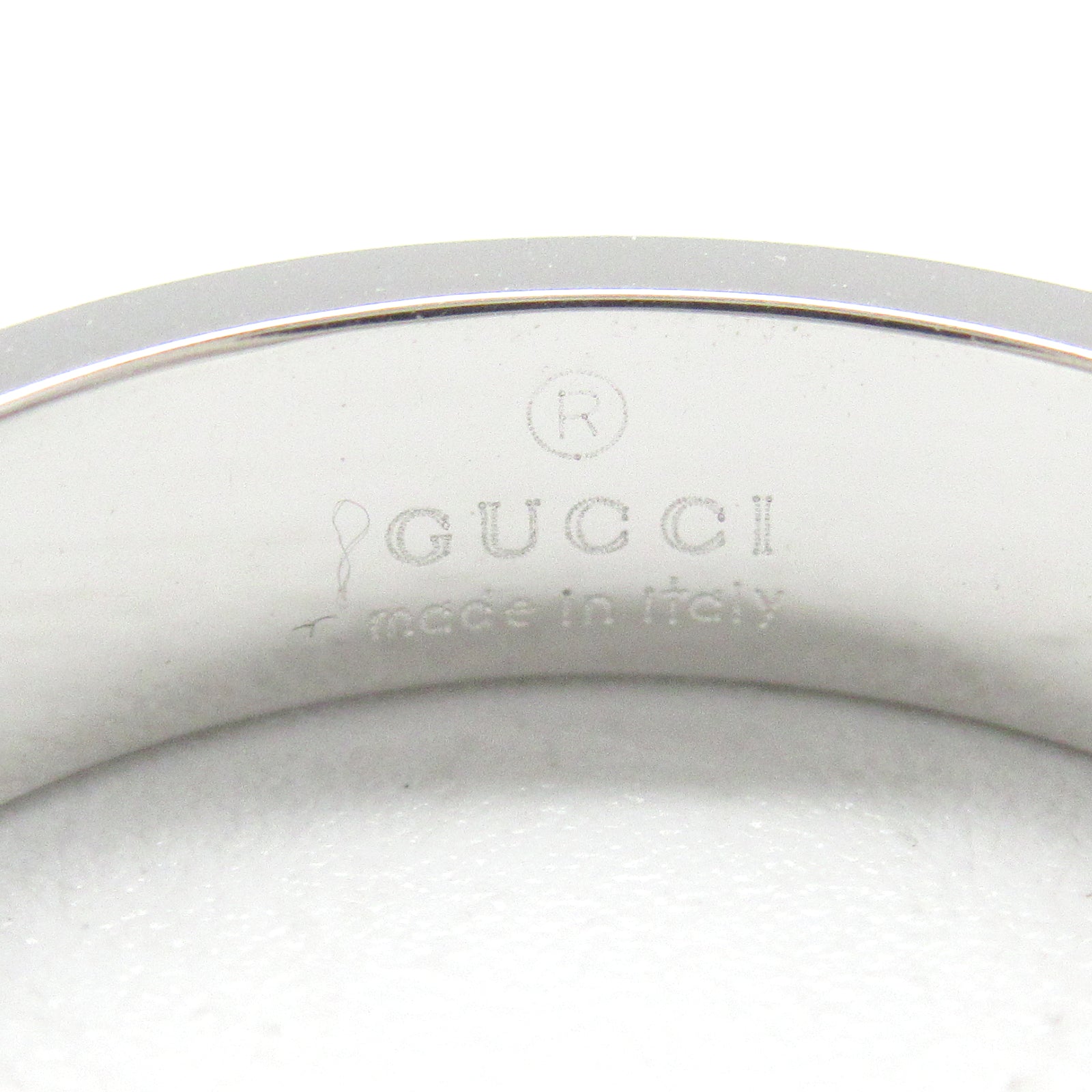 Gucci 18K GG Icon Ring  Metal Ring in Great Condition