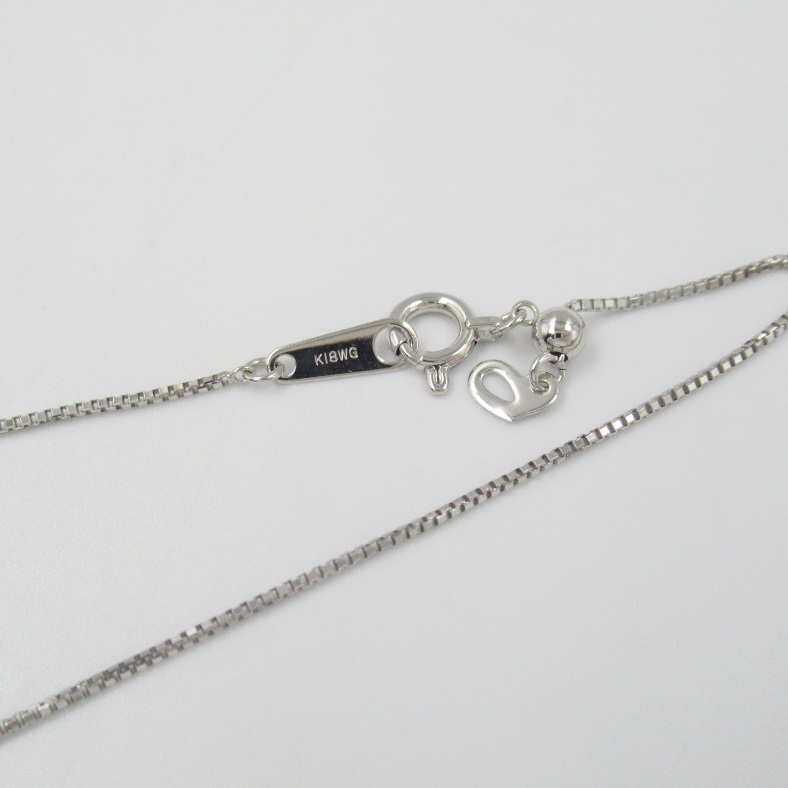 K18WG White Gold Diamond Necklace