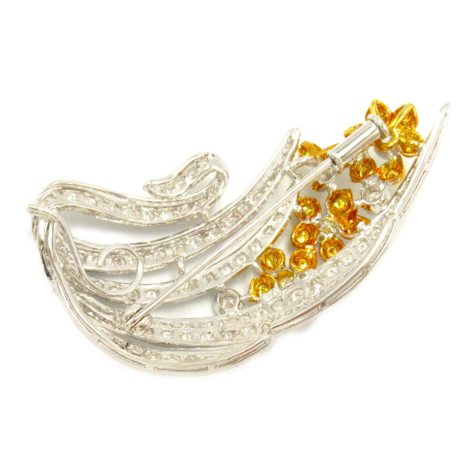 K18 Gold Diamond Brooch Jewelry