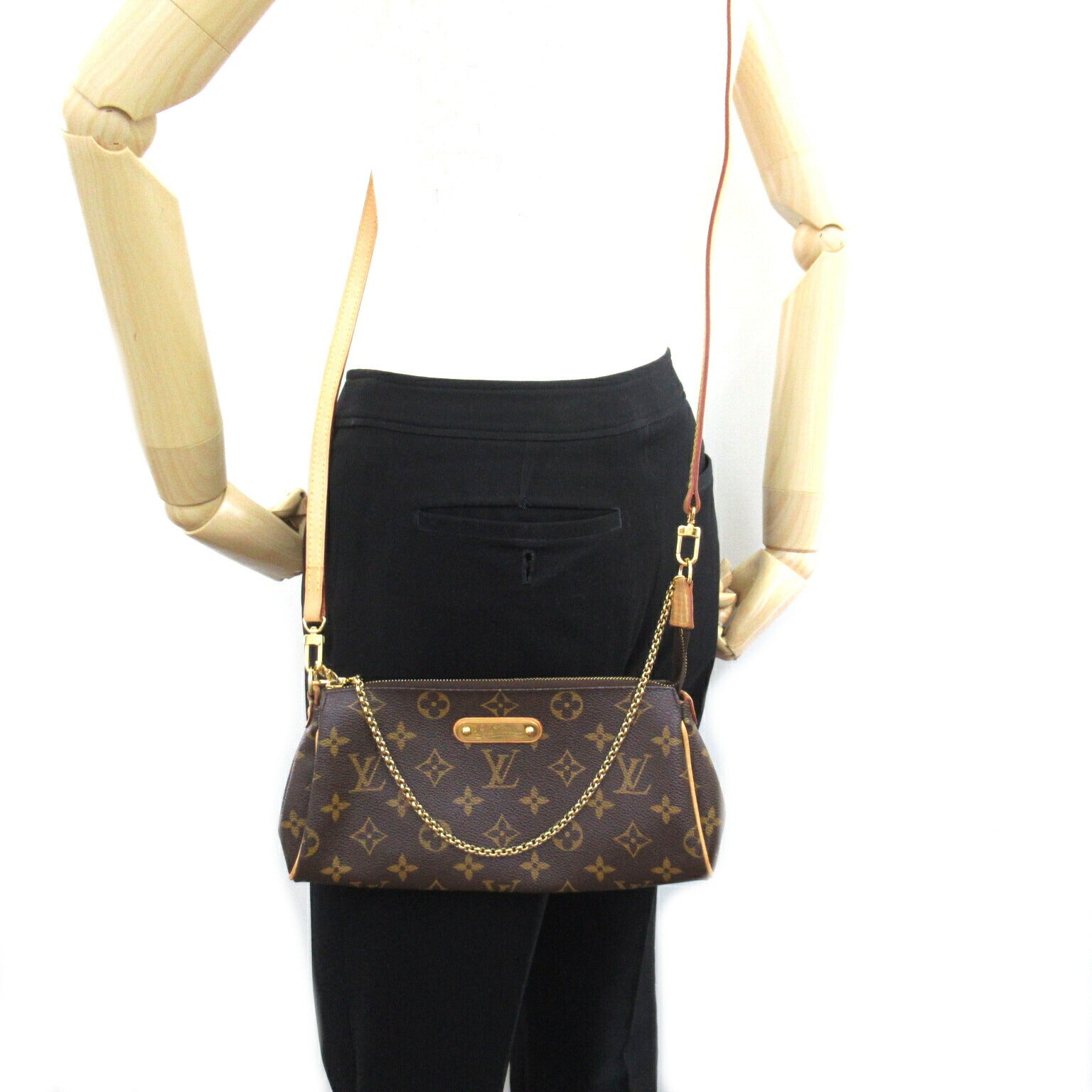 Louis Vuitton Eva Monogram Shoulder Bag M95567