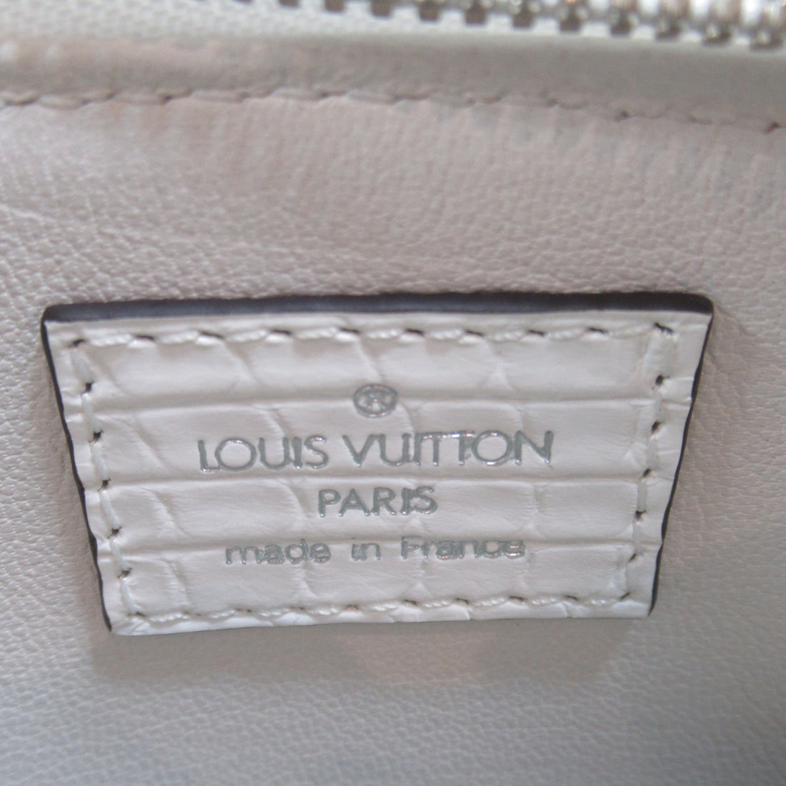 Louis Vuitton Alma BB Shoulder Bag N99218