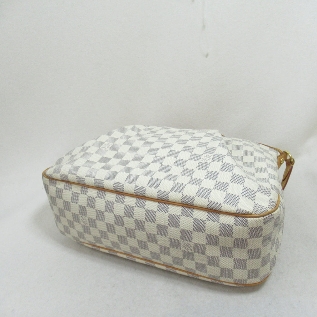 Louis Vuitton Damier Azur Syracuse MM Shoulder Bag